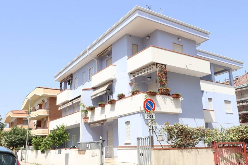 appartamento in vendita ad Alba Adriatica