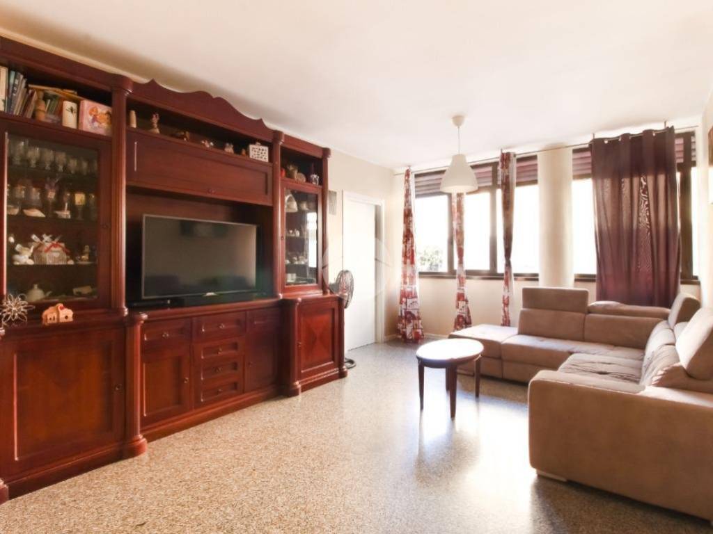 appartamento in vendita ad Alba Adriatica