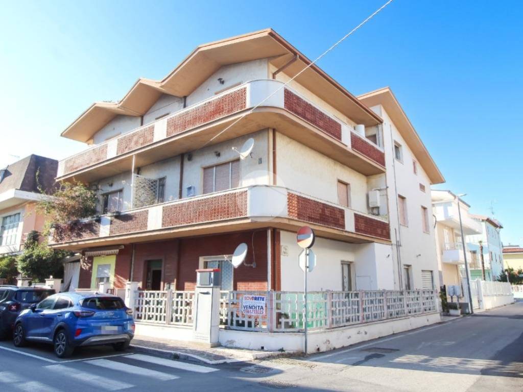 appartamento in vendita ad Alba Adriatica