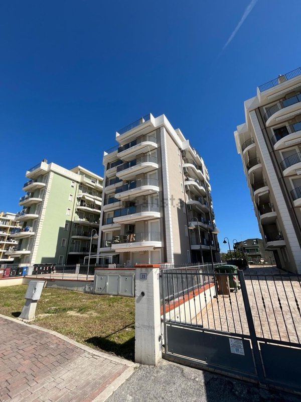 appartamento in vendita ad Alba Adriatica