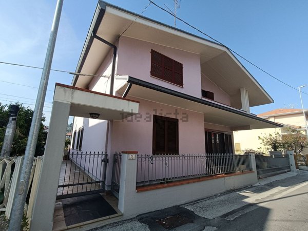 appartamento in vendita ad Alba Adriatica
