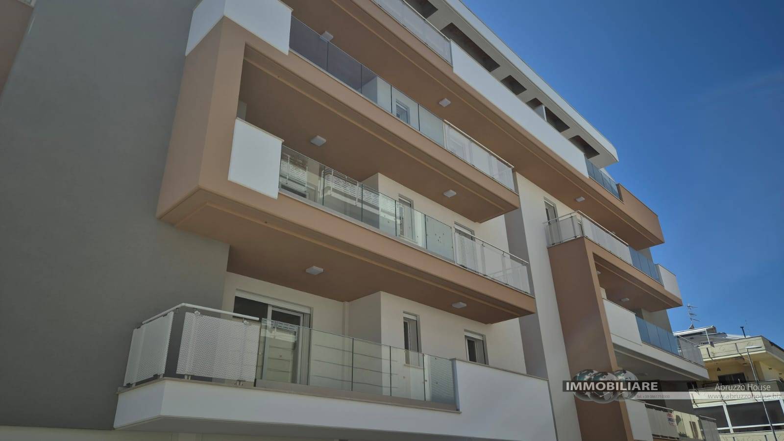 appartamento in vendita ad Alba Adriatica