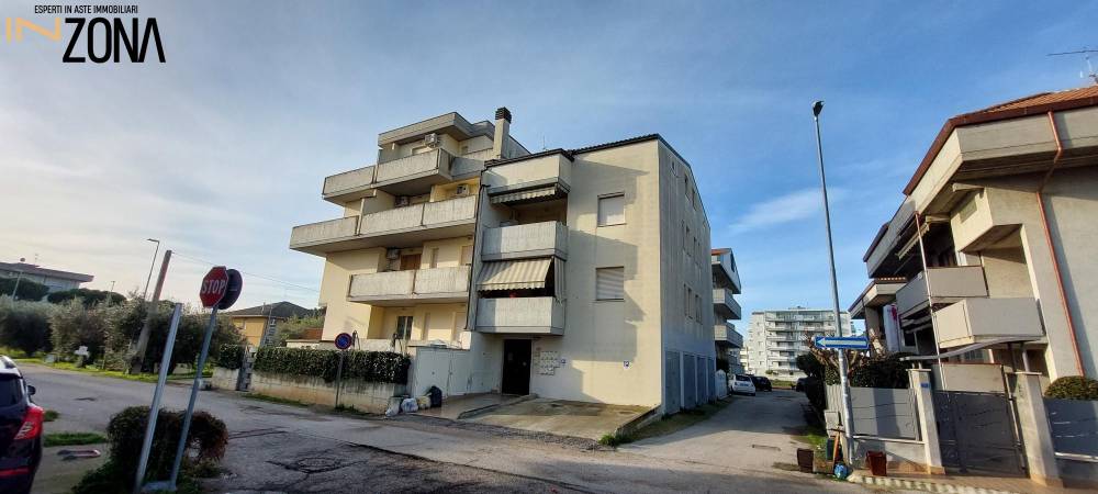 appartamento in vendita ad Alba Adriatica