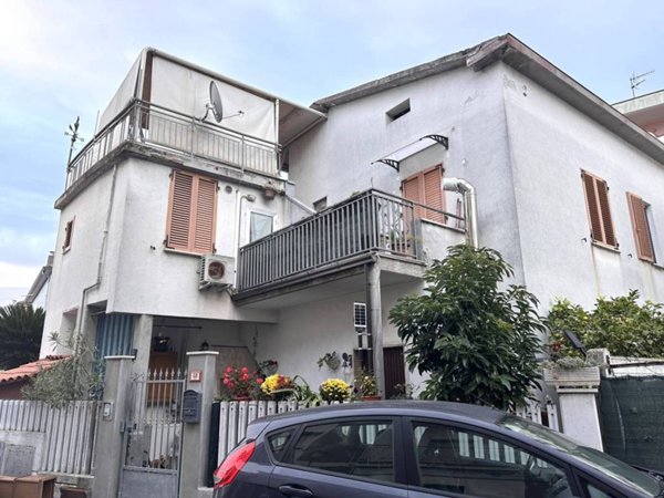 casa indipendente in vendita ad Alba Adriatica