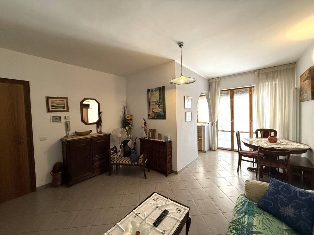 appartamento in vendita ad Alba Adriatica