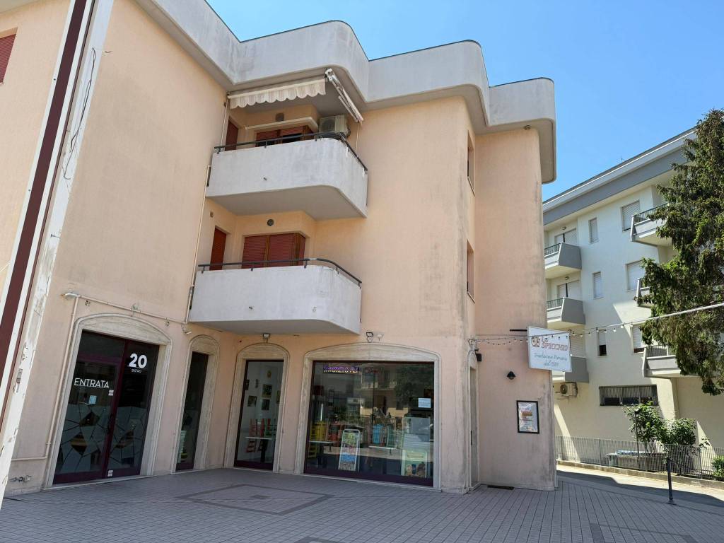 appartamento in vendita ad Alba Adriatica