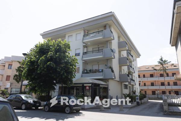 appartamento in vendita ad Alba Adriatica