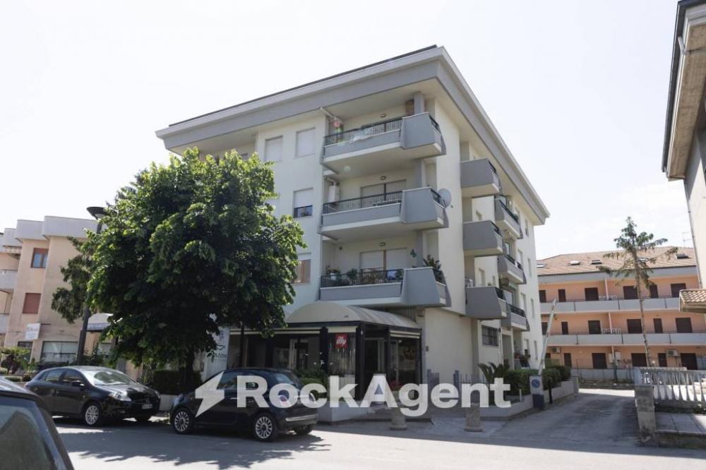 appartamento in vendita ad Alba Adriatica