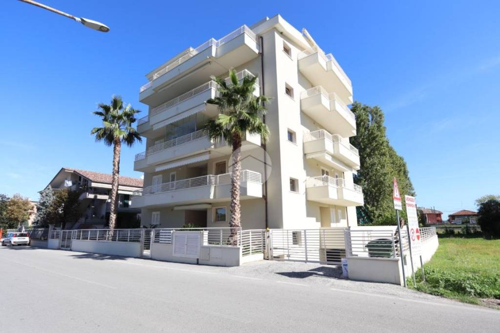 appartamento in vendita ad Alba Adriatica