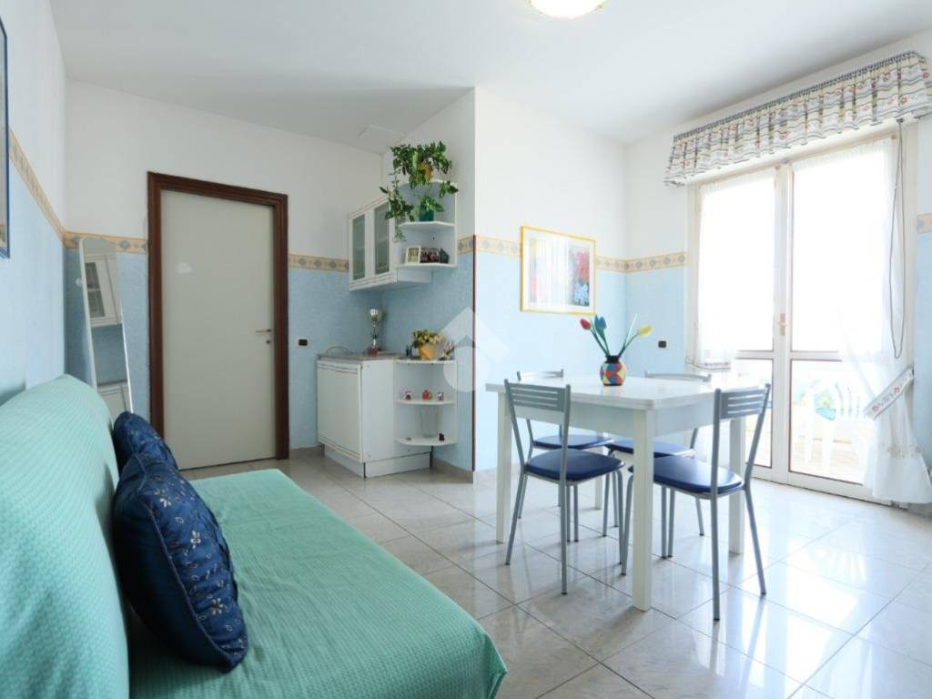 appartamento in vendita ad Alba Adriatica