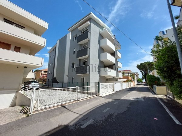 appartamento in vendita ad Alba Adriatica
