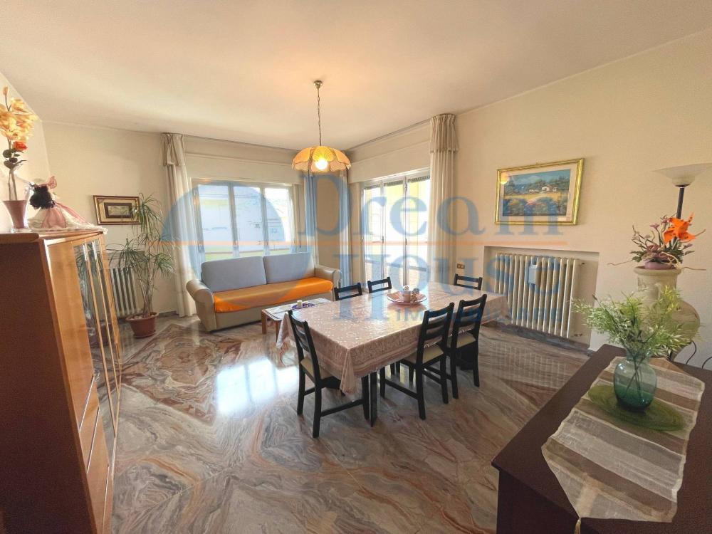 appartamento in vendita ad Alba Adriatica