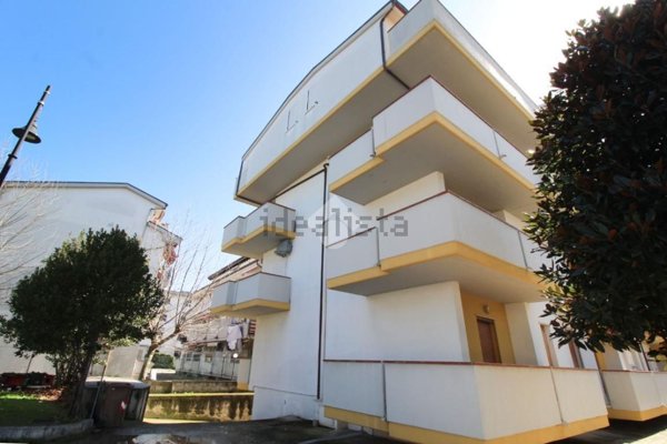 appartamento in vendita ad Alba Adriatica