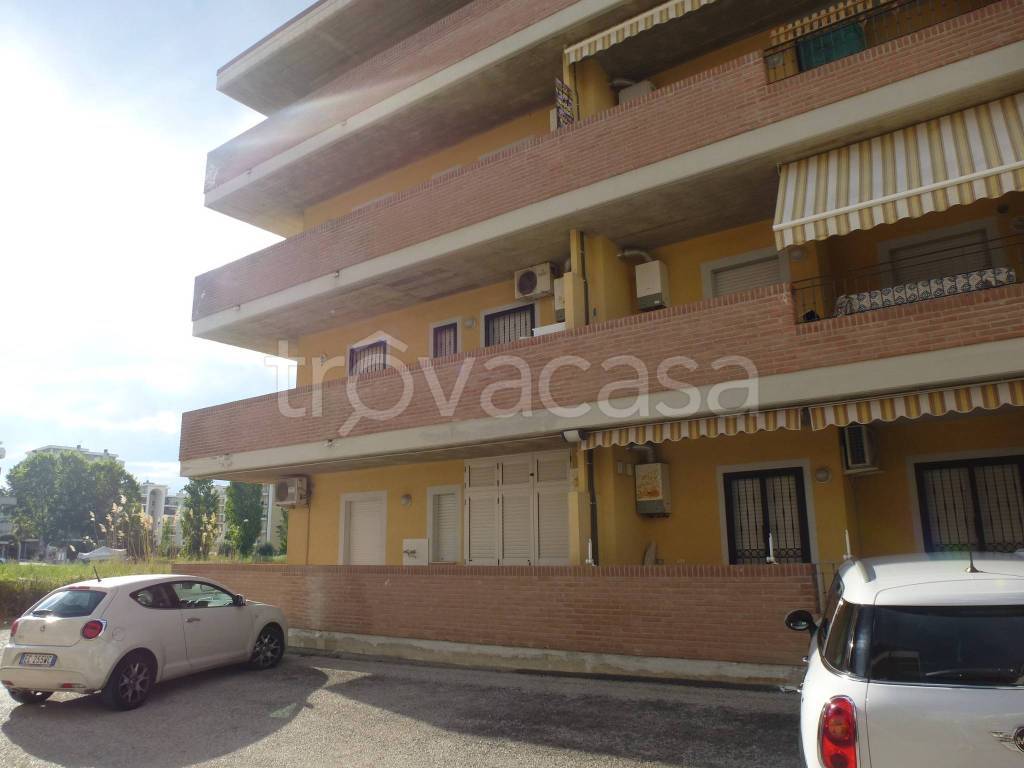 appartamento in vendita ad Alba Adriatica