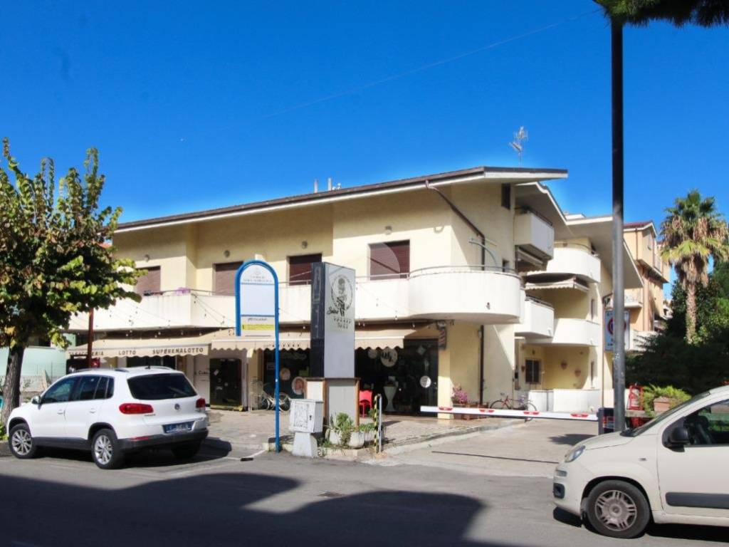 appartamento in vendita ad Alba Adriatica