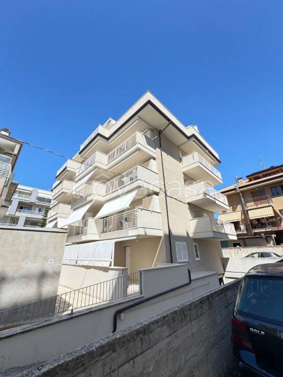 appartamento in vendita ad Alba Adriatica