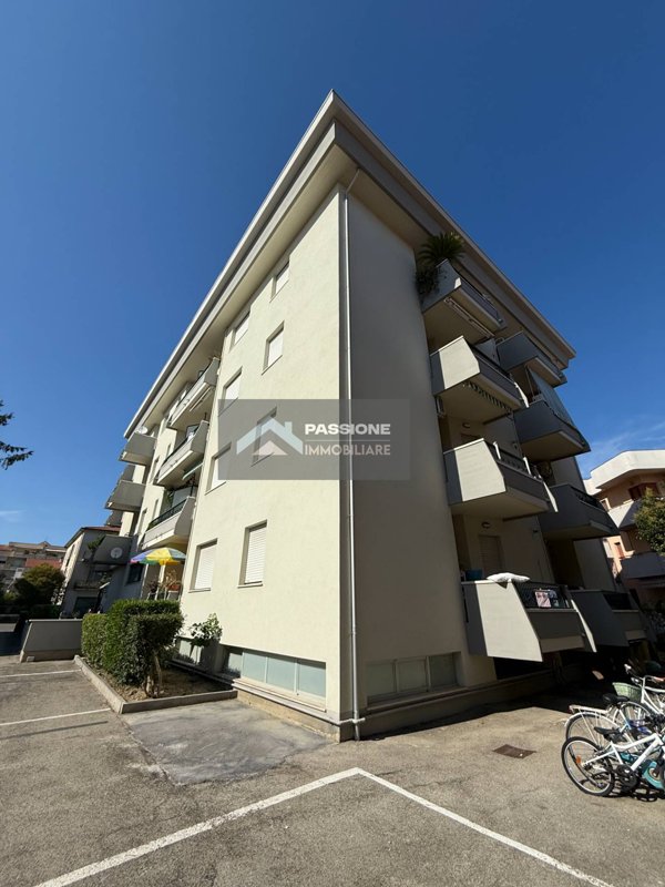 appartamento in vendita ad Alba Adriatica