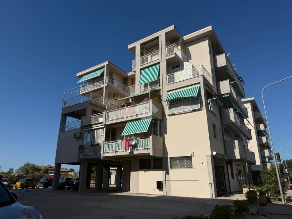 appartamento in vendita ad Alba Adriatica