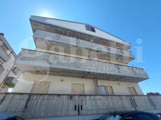 appartamento in vendita ad Alba Adriatica