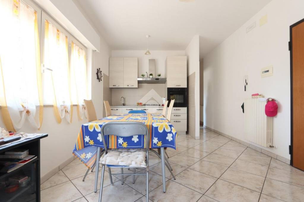 appartamento in vendita ad Alba Adriatica