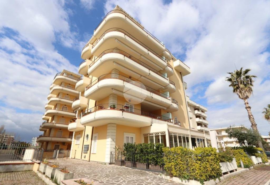 appartamento in vendita ad Alba Adriatica