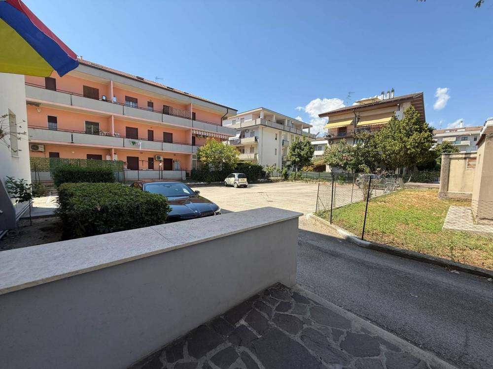 appartamento in vendita ad Alba Adriatica