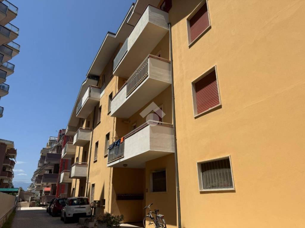 appartamento in vendita ad Alba Adriatica