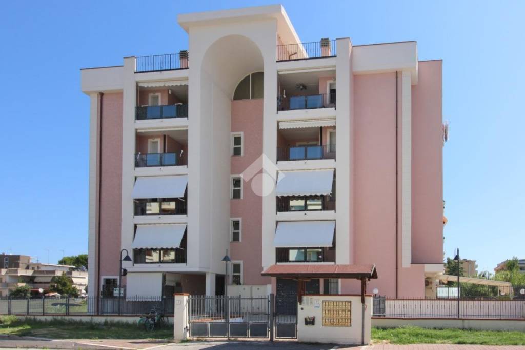 appartamento in vendita ad Alba Adriatica