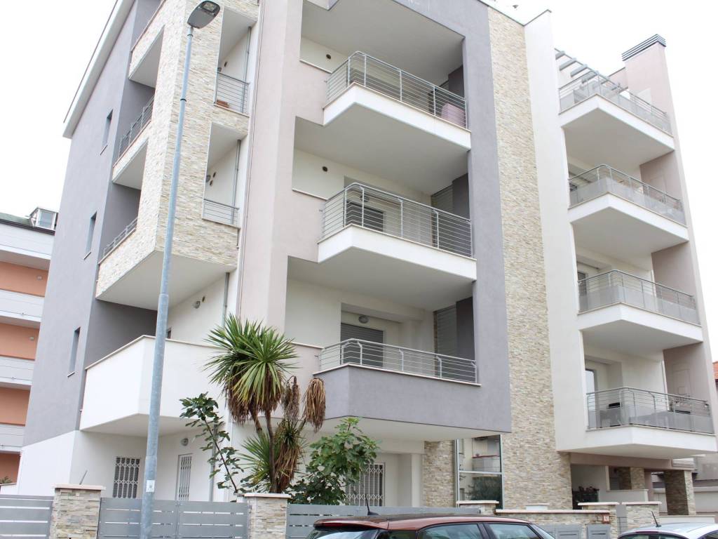 appartamento in vendita ad Alba Adriatica