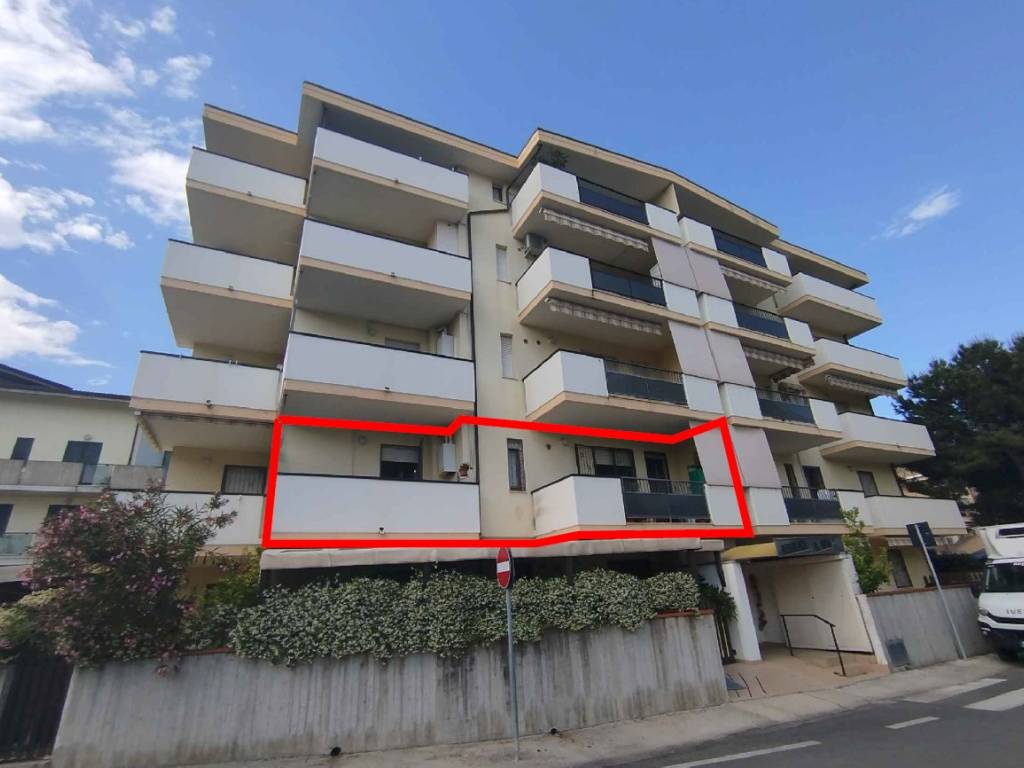 appartamento in vendita ad Alba Adriatica