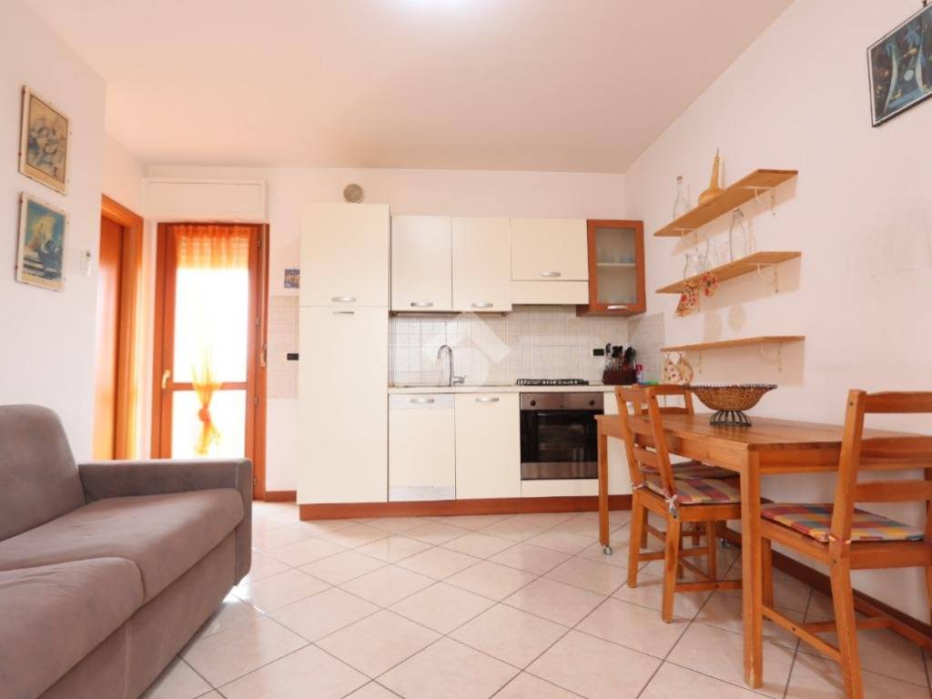 appartamento in vendita ad Alba Adriatica