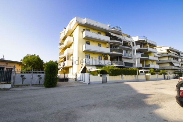 appartamento in vendita ad Alba Adriatica