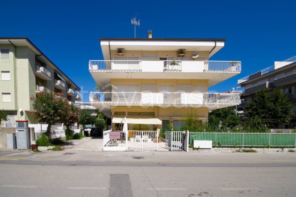 appartamento in vendita ad Alba Adriatica