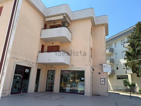 appartamento in vendita ad Alba Adriatica