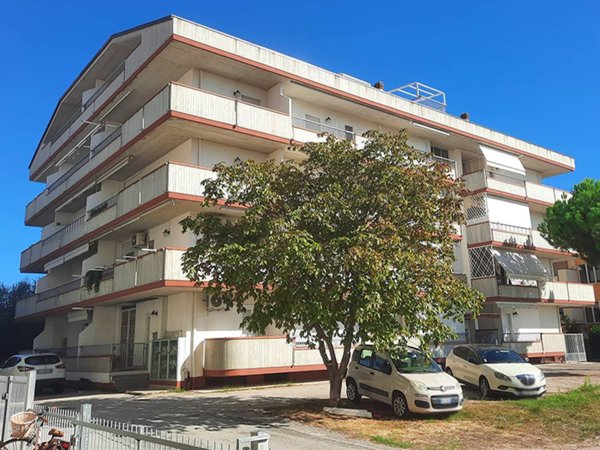 appartamento in vendita ad Alba Adriatica