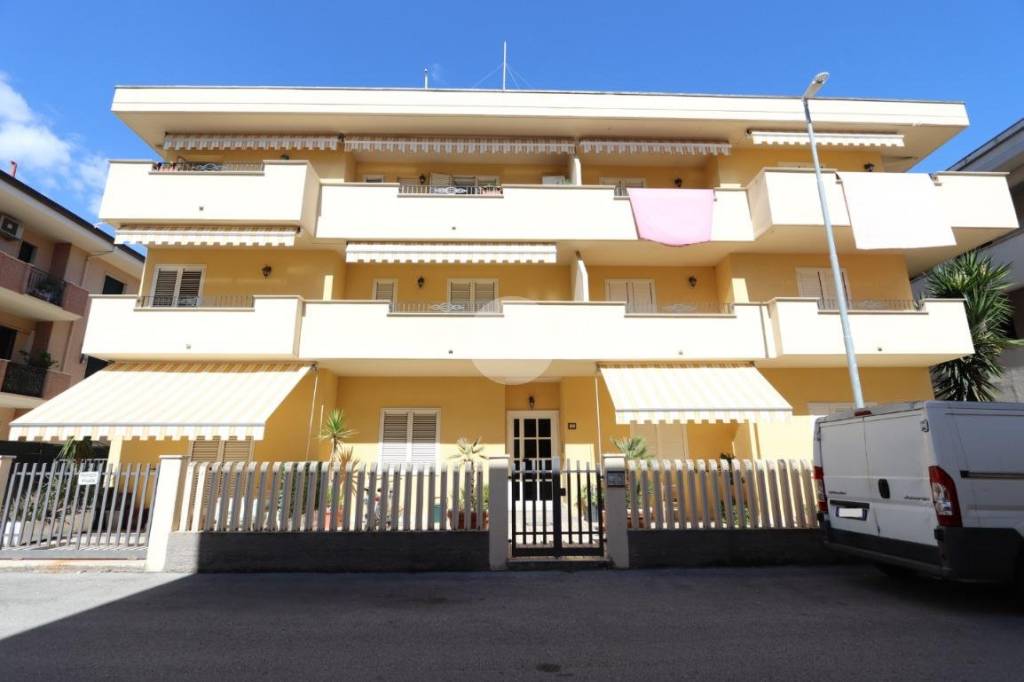 appartamento in vendita ad Alba Adriatica