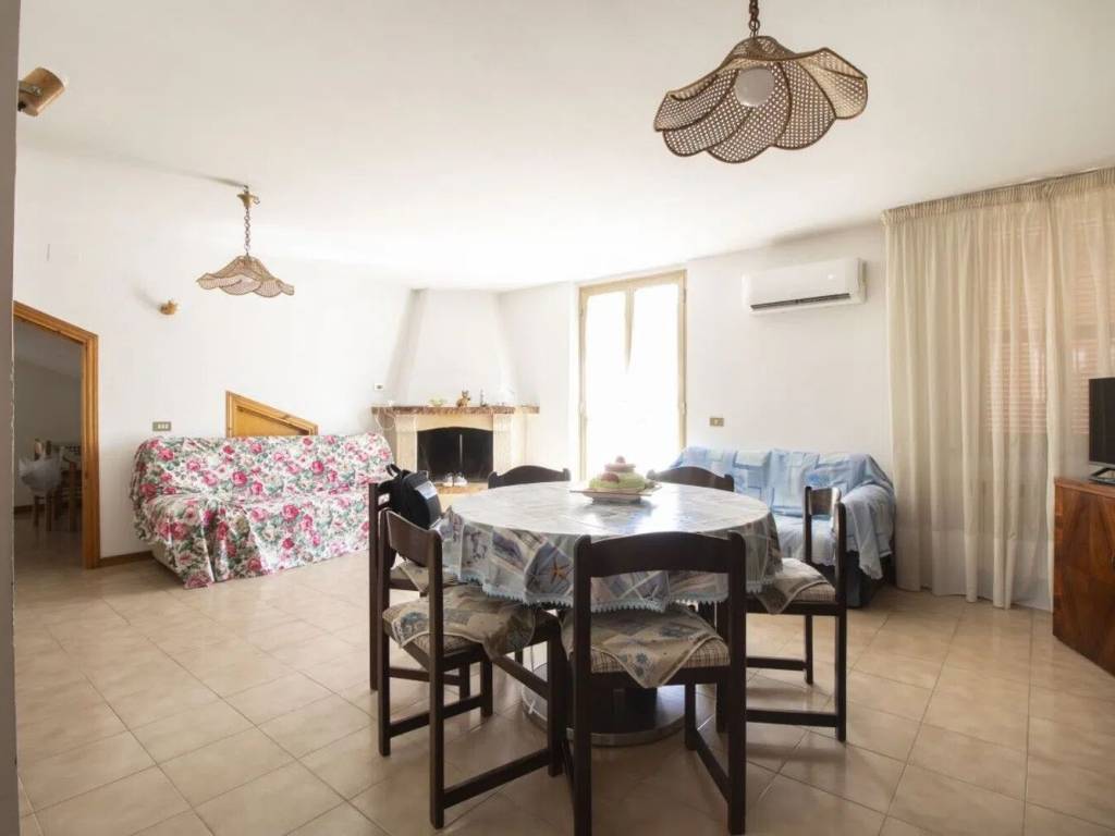 appartamento in vendita ad Alba Adriatica