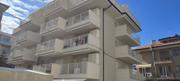 appartamento in vendita ad Alba Adriatica