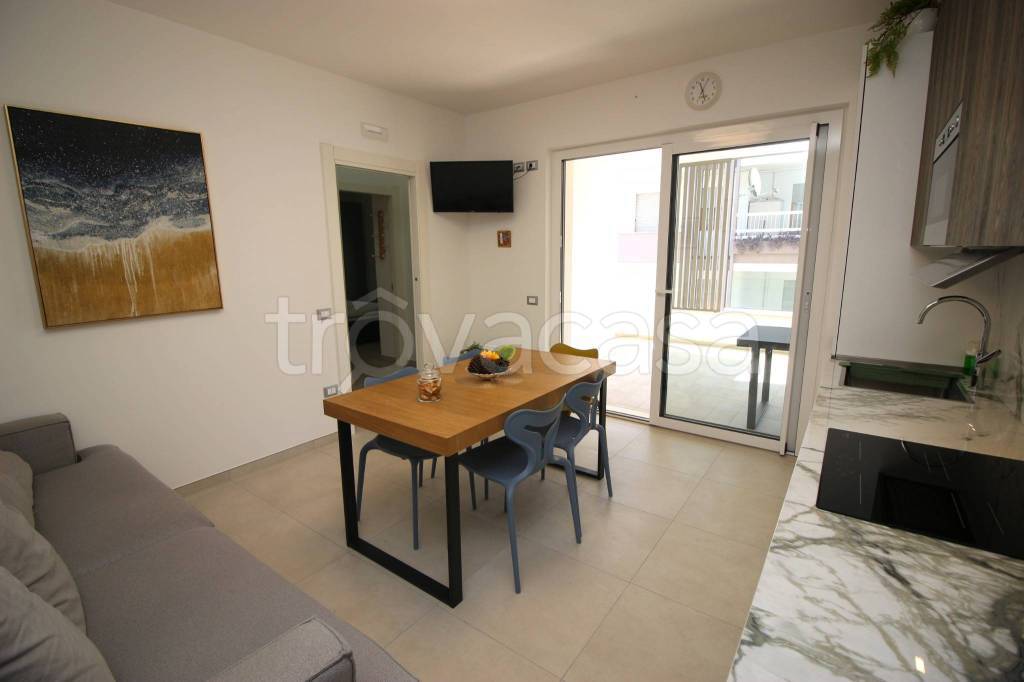 appartamento in vendita ad Alba Adriatica