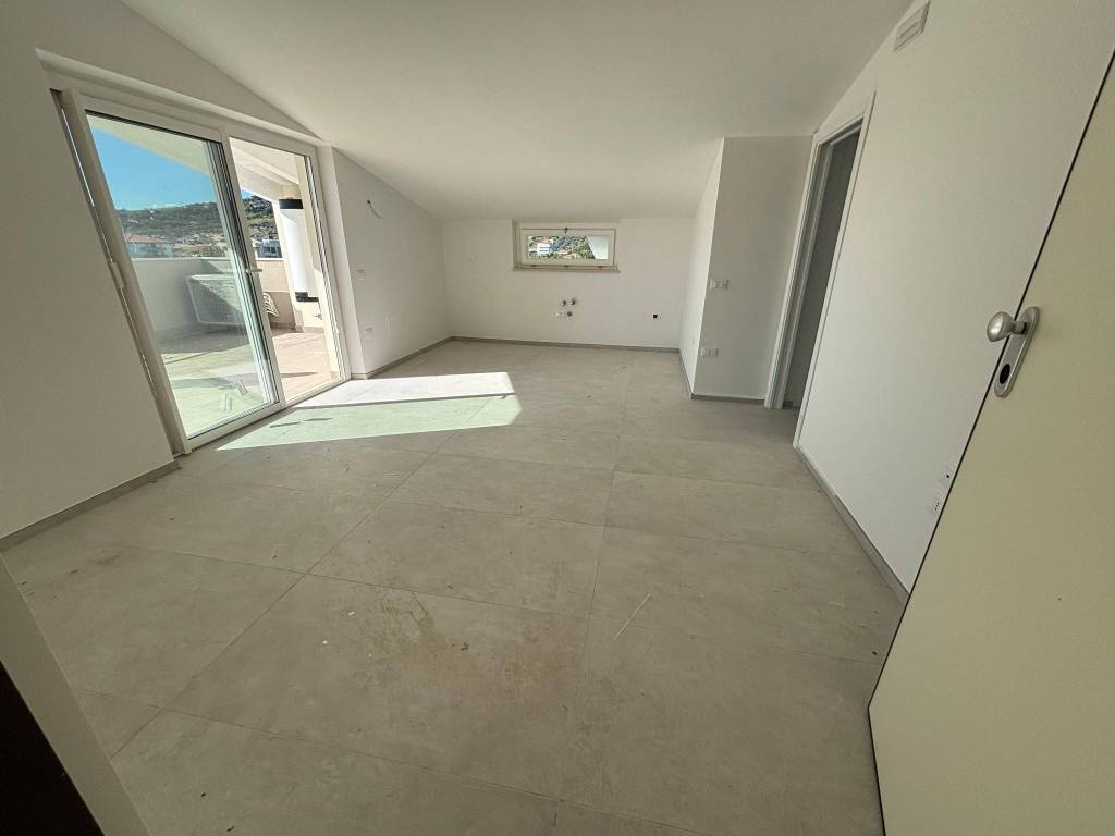 appartamento in vendita ad Alba Adriatica