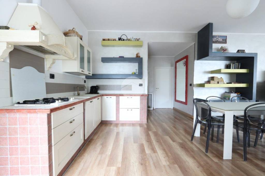 appartamento in vendita ad Alba Adriatica