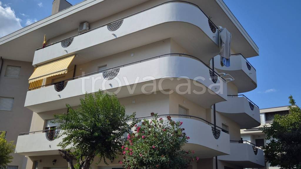 appartamento in vendita ad Alba Adriatica