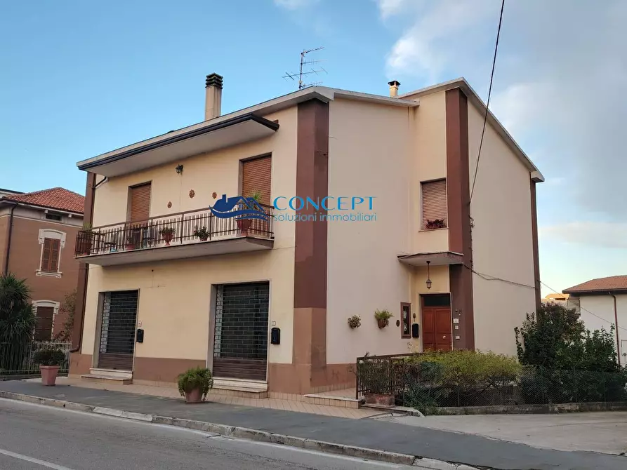 casa indipendente in vendita ad Alba Adriatica