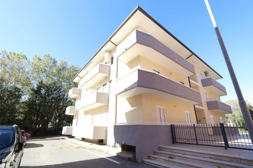 appartamento in vendita ad Alba Adriatica