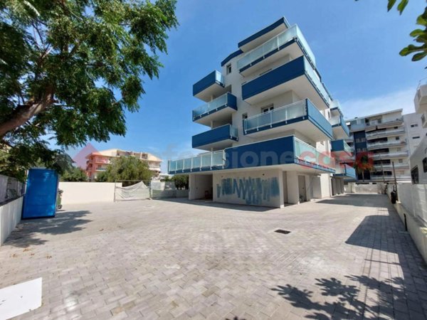 appartamento in vendita ad Alba Adriatica