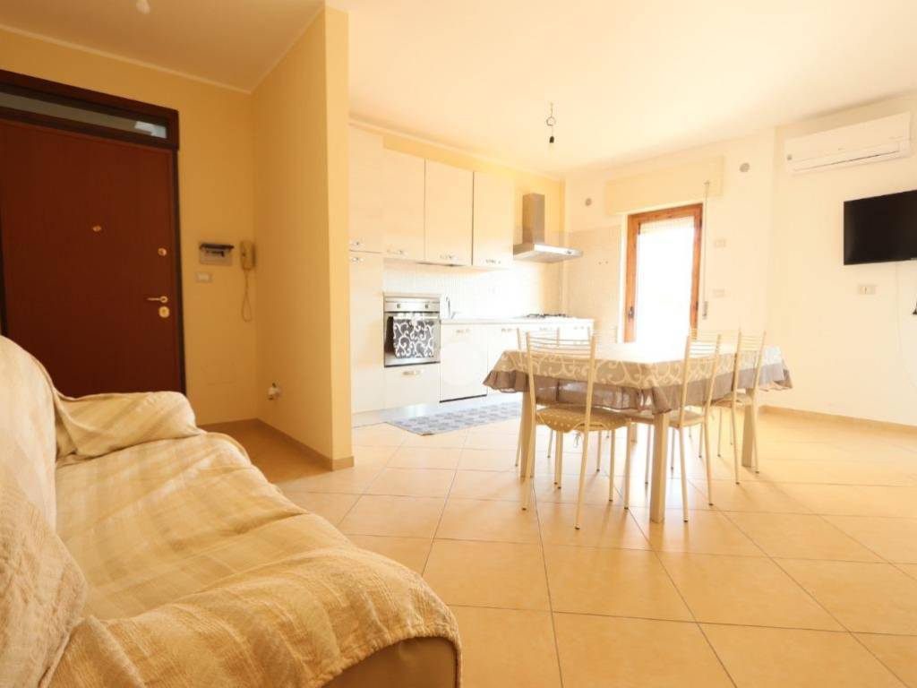 appartamento in vendita ad Alba Adriatica