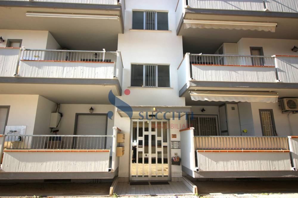 appartamento in vendita ad Alba Adriatica