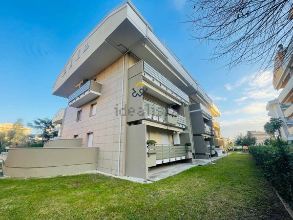 appartamento in vendita ad Alba Adriatica