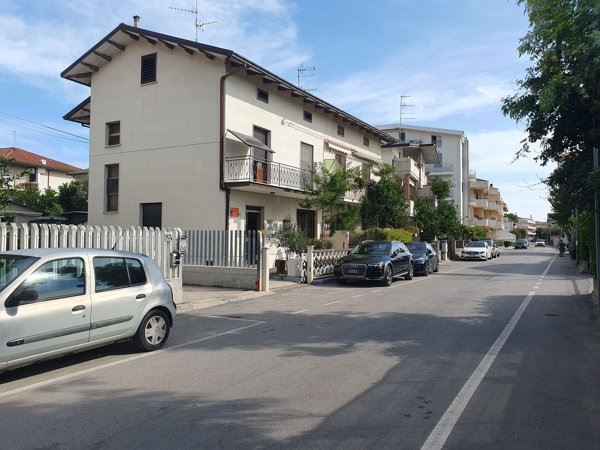 casa indipendente in vendita ad Alba Adriatica