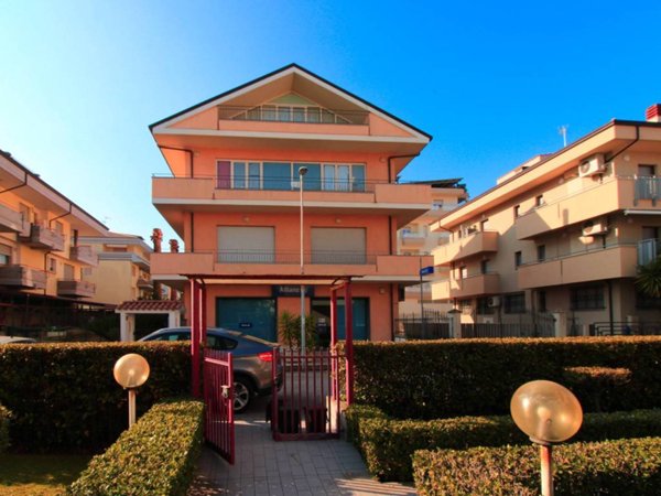 appartamento in vendita ad Alba Adriatica